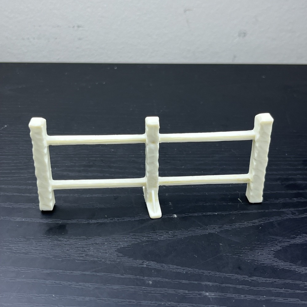 Vintage Fisher-Price Little People Farm #915 White Fence Replacement Part